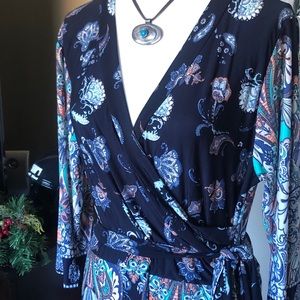 💙 Vintage Women's V Neck dress size medium